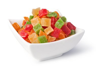 Beyaz arkaplanda ananas