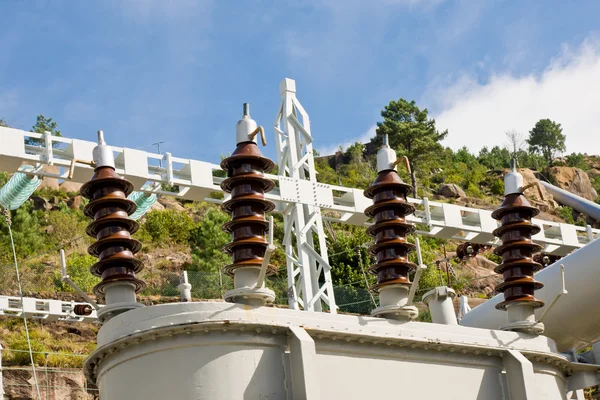 Instalación eléctrica, al aire libre —  Fotos de Stock