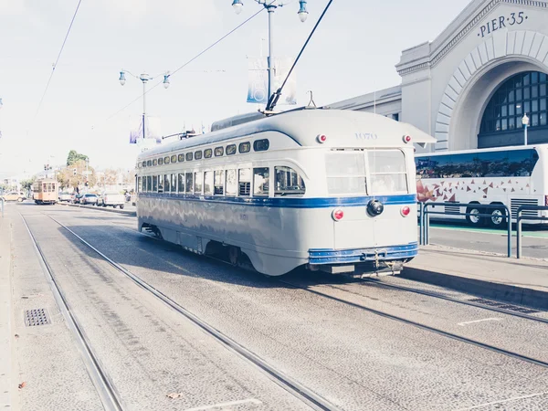 San Francisco, Verenigde Staten - 15 September: typische tram op 15 September, — Stockfoto
