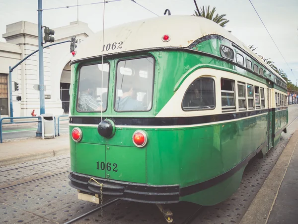 9 월 15 일에 San Francisco, 미국-9 월 15 일: 일반적인 트램, — 스톡 사진