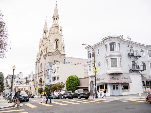 San Francisco, Amerikai Egyesült Államok - szeptember 15-én: Kis Olaszország utcai, a Septem — Stock Fotó