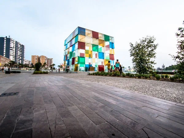 MALAGA, ESPAÑA - 08 de agosto: Centro Pompidou el 08 de agosto de 2015 en —  Fotos de Stock