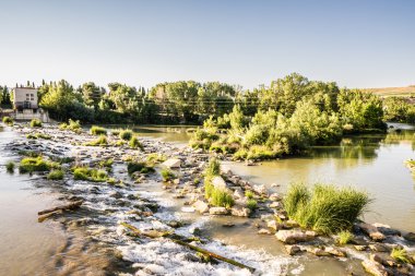 Ebro Nehri'nde baraj
