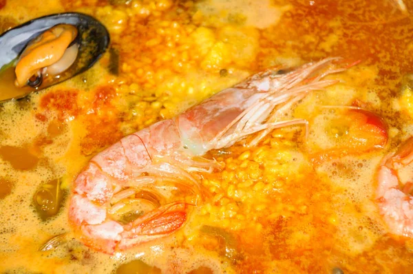 海鲜饭 典型的西班牙菜 — 图库照片