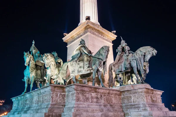 Budapest Ungern December 2017 Millenniummonumentet Hjältarnas Torg Hosok Tere — Stockfoto