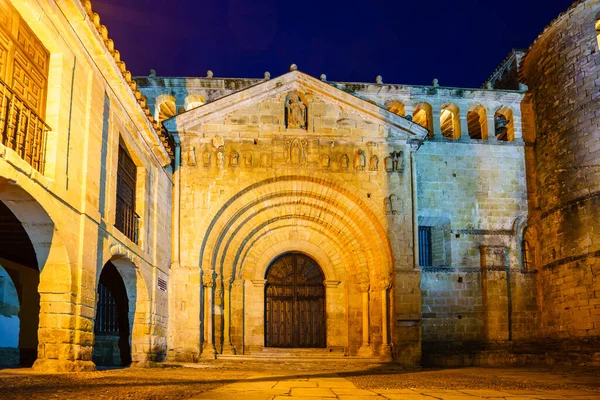 Santillana Del Mar Cantabria Espanha Agosto 2016 Vista Noturna Edifício — Fotografia de Stock