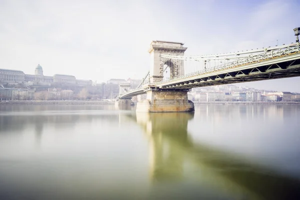 Puente Cadena Sobre Río Danubio Budapest Hungría — Foto de Stock