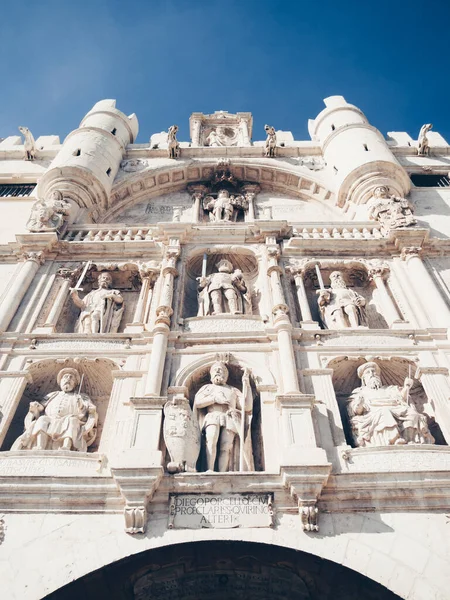 Burgos Spanien Februar 2020 Mary Arch Antikes Mittelalterliches Gebäude Mit — Stockfoto