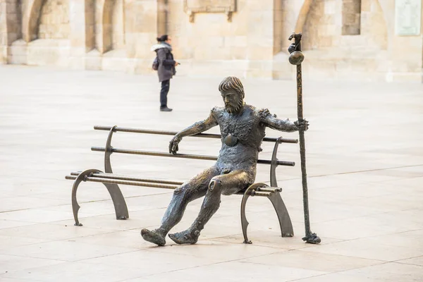 Burgos Hiszpania 2016 Widok Przodu Brązowej Posągu Pasterza Siedzącego Ławce — Zdjęcie stockowe