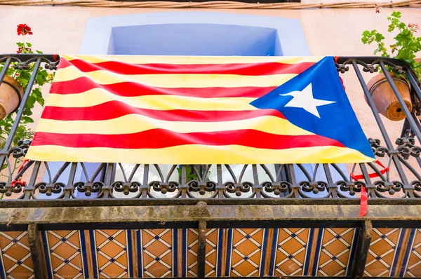 Estelada, the Catalan independentist flag — Stock Photo, Image