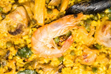 Paella.