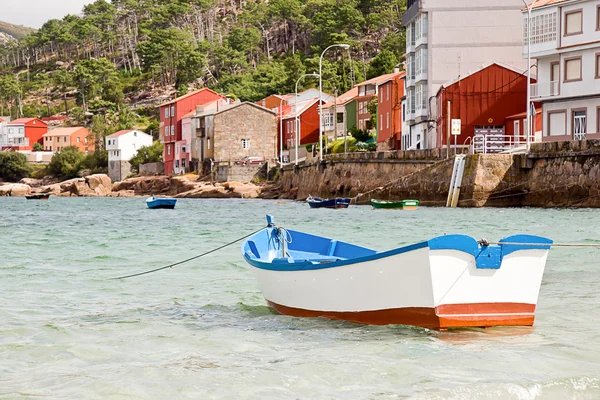 Boote in rias baixas, galicien, spanien — Stockfoto