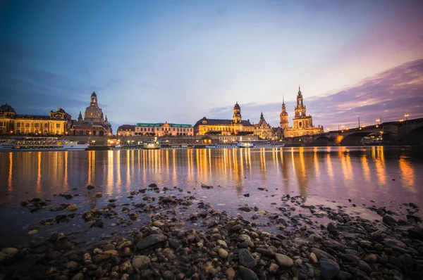 Dresden manzarası, gece, Almanya — Stok fotoğraf