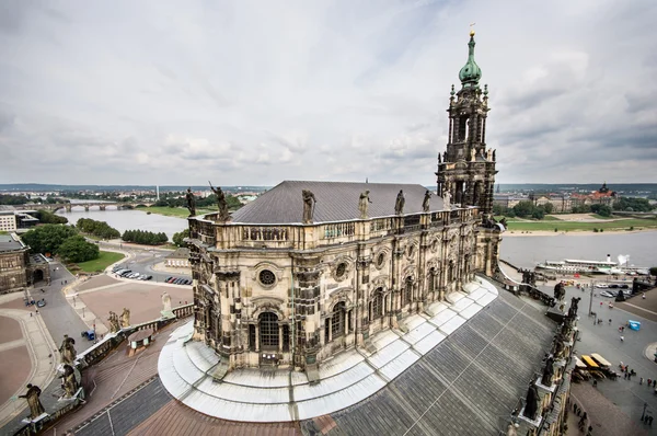 Katholische 宫廷教堂 (天主教教会的皇家法院) 德累斯顿。德国 — 图库照片