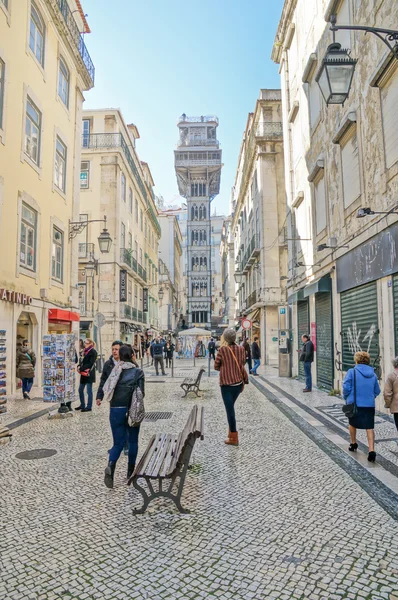 LISBOA, PORTUGAL - NOVEMBER 28: The Santa Justa Lift (Elevador de Santa Justa) on November 28, 2013 in Lisbon, Portugal. It is a elevator in the historical city of Lisbon. — ストック写真