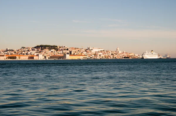 Alfama v Lisabonu, Portugalsko — Stock fotografie