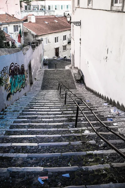 Alfama em Lisboa, Portugal — Fotografia de Stock