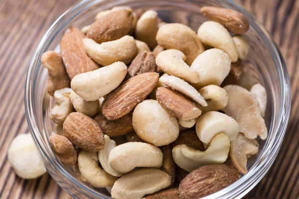 Mixed roasted and salted nuts — Stock Photo, Image