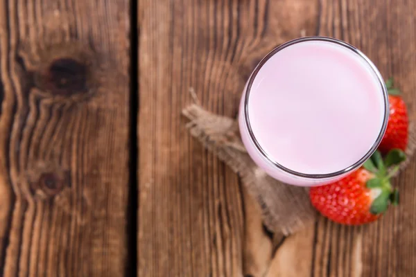 Leche de fresa fresca —  Fotos de Stock