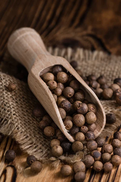 Gedeelte van gedroogde Allspice — Stockfoto