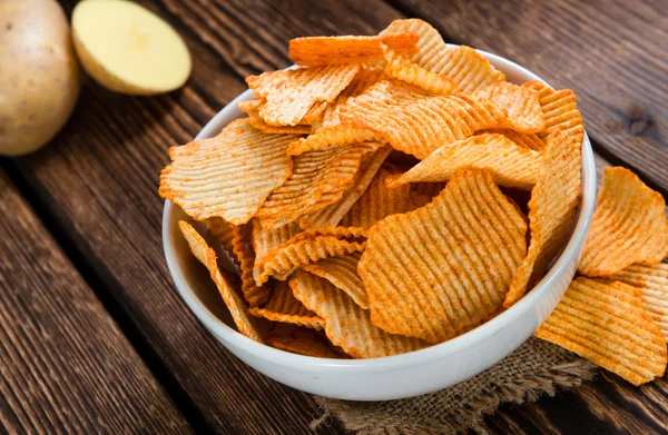 Bowl with rippled Potato Chips — Stock Photo, Image