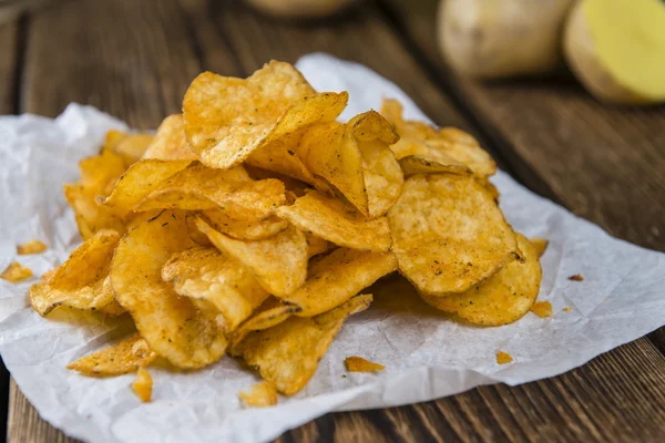 Heap of Chilli Potato Chips — Stock Photo, Image