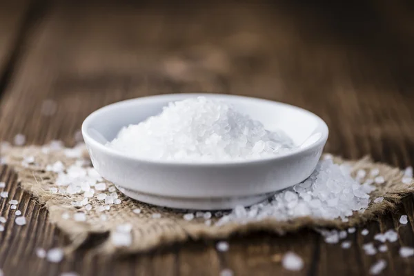 Coarse Salt in bowl — Stock Photo, Image