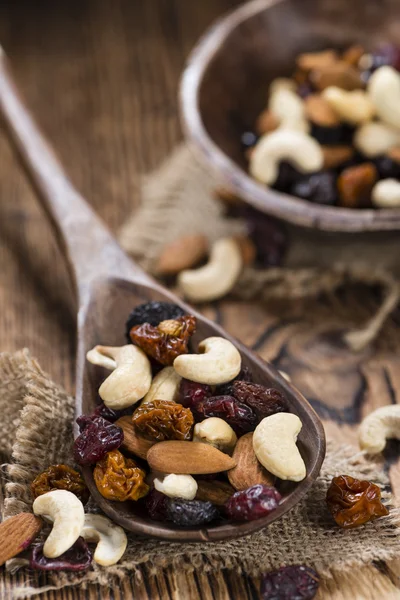 Portion of mixed nuts and fruits — Stock Photo, Image