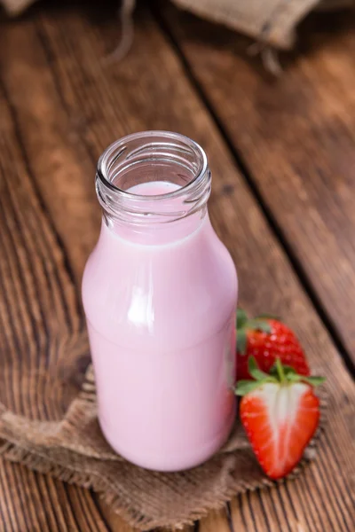 Leche de fresa fresca — Foto de Stock