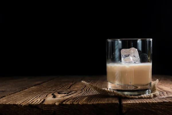 Bicchiere con originale Irish Cream Liqueur — Foto Stock