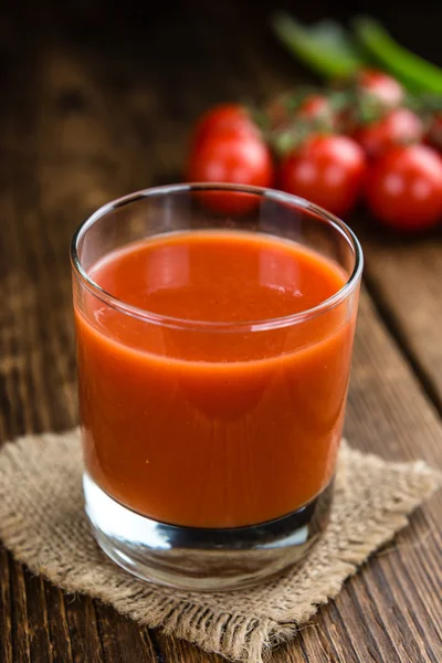 Suco de tomate acabado de fazer — Fotografia de Stock
