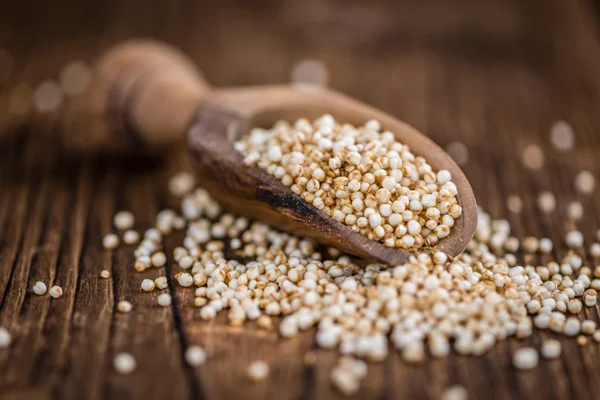 Pilha de Quinoa inchada — Fotografia de Stock