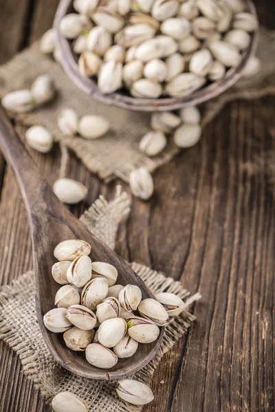 Roasted Pistachios  on table — Stock Photo, Image