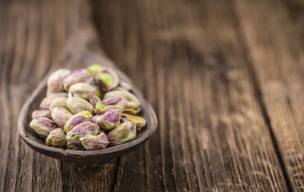Del av skalade pistagenötter — Stockfoto