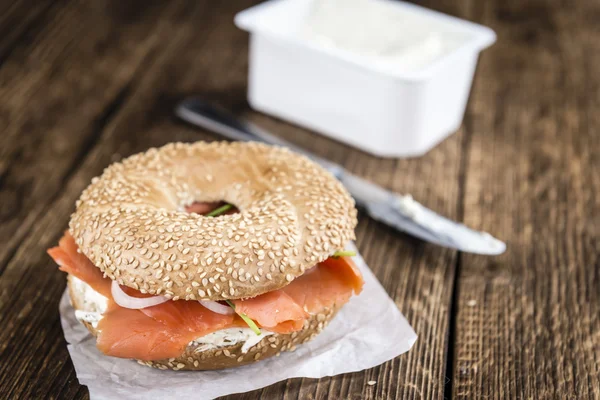 Fresh Bagel with Salmon — Stock Photo, Image