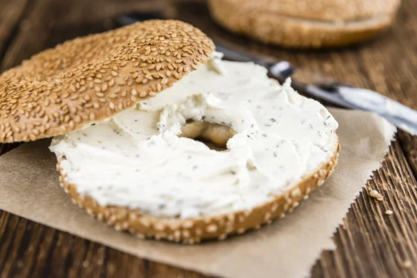 Fresh made cream cheese Bagel — Stock Photo, Image
