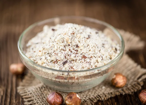 Porción de avellanas de tierra — Foto de Stock