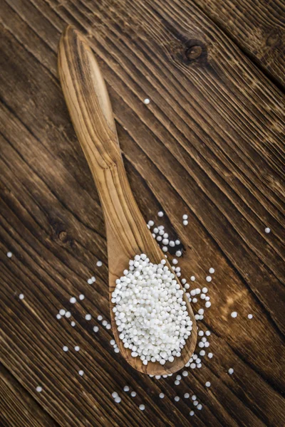 Porção de Tapioca sobre fundo de madeira — Fotografia de Stock