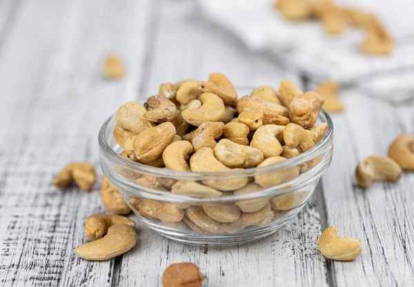 Portion Geröstete Cashewnüsse Nahaufnahme Selektiver Fokus — Stockfoto