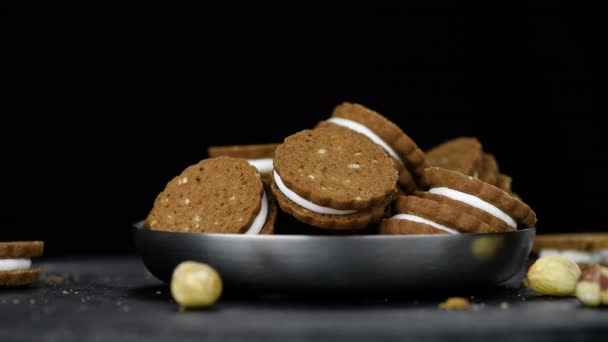 Hazelnoot Crème Koekjes Beeldmateriaal — Stockvideo