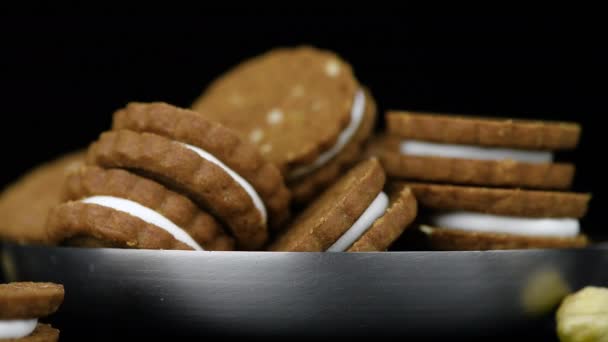 Hazelnoot Crème Koekjes Beeldmateriaal — Stockvideo