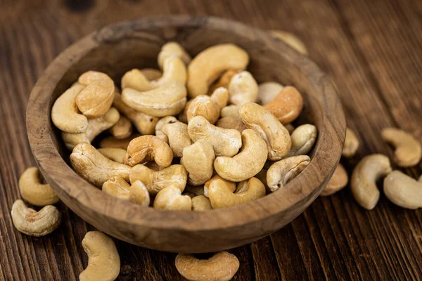 Some Roasted Cashew Nuts Detailed Close Shot Selective Focus — Stock Photo, Image