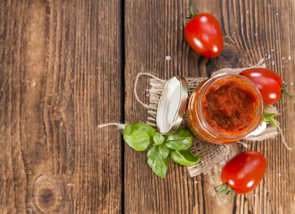 Порция томатного соуса — стоковое фото