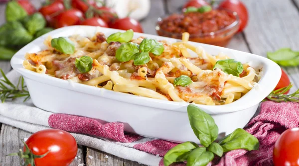 Färska gjorde Pasta baka — Stockfoto