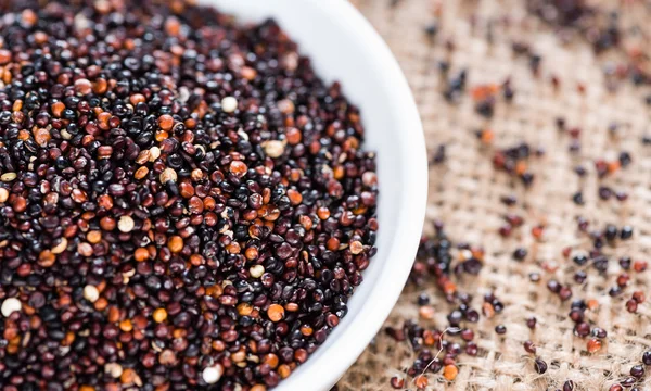 Schwarze Quinoa in einer Schüssel — Stockfoto