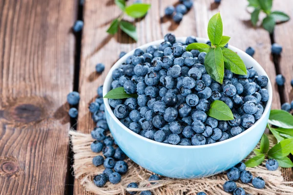 Haufen frischer Blaubeeren — Stockfoto