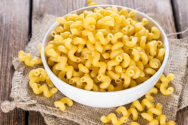 Riccioli di pasta in una ciotola — Foto Stock