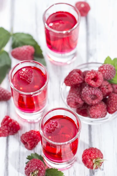 Bicchieri con liquore al lampone — Foto Stock