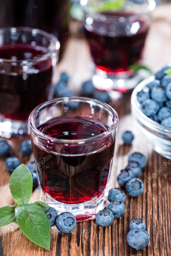 Easy Homemade Blueberry Liqueur Recipe 2024 AtOnce