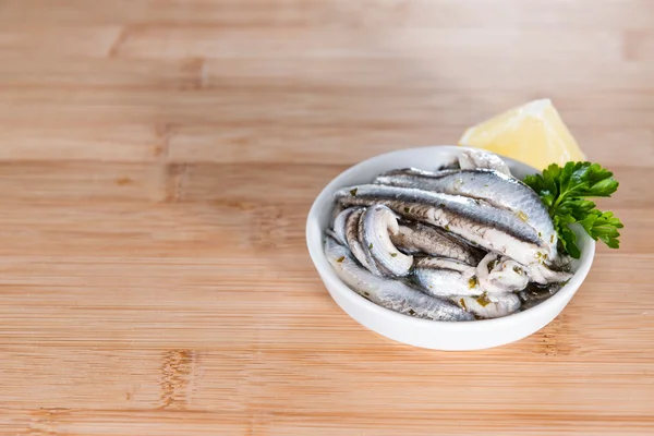 Porción de Anchoas en tazón — Foto de Stock